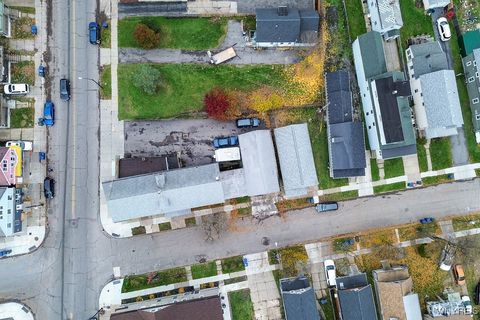 Tiny photo for 547 Tonawanda Street, Buffalo, NY 14207 (MLS # B1651453)