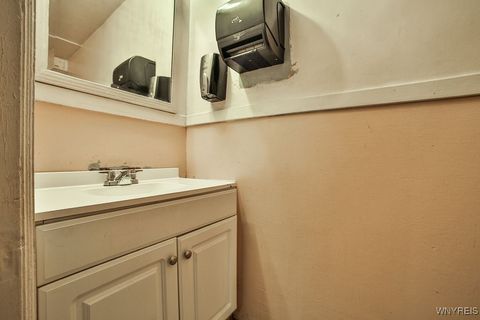 Tiny photo for 547 Tonawanda Street, Buffalo, NY 14207 (MLS # B1651453)