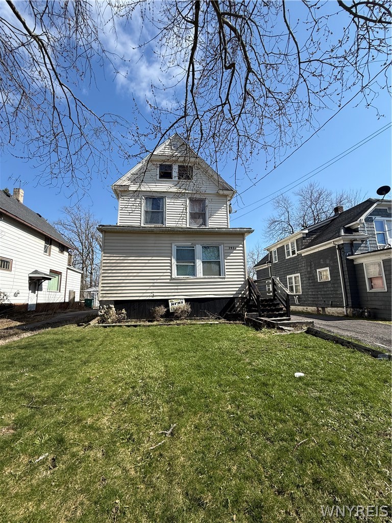 Photo 1 of 17 — 2921 Mckoon Avenue, Niagara Falls, NY 14305