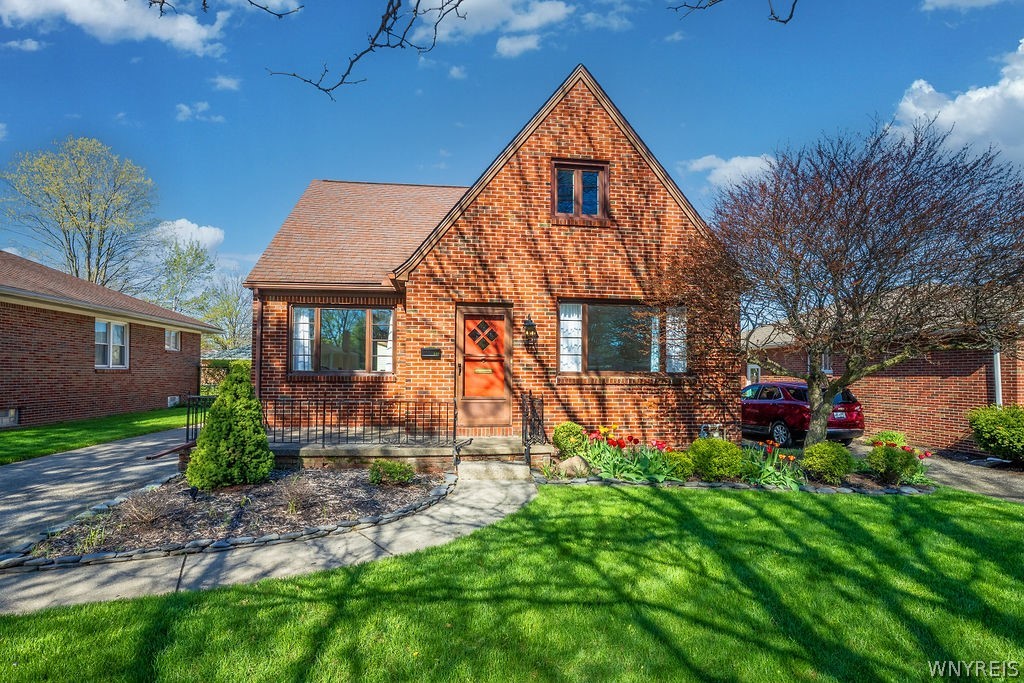 440 Walton Drive
