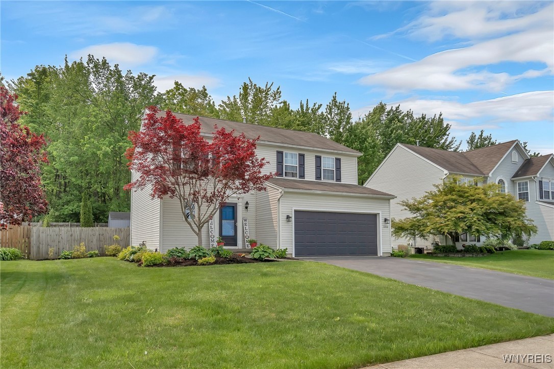 2202 Fox Chase Road, Hamburg, New York image 2