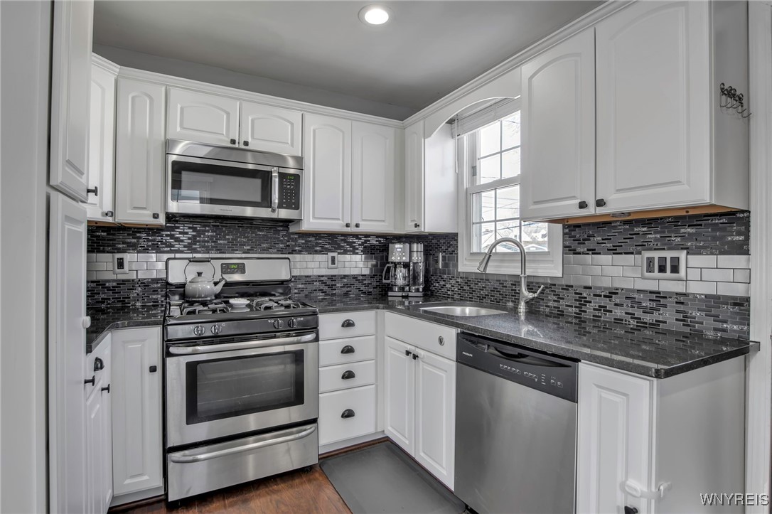 123 Fairfield Avenue, Tonawanda, New York image 4
