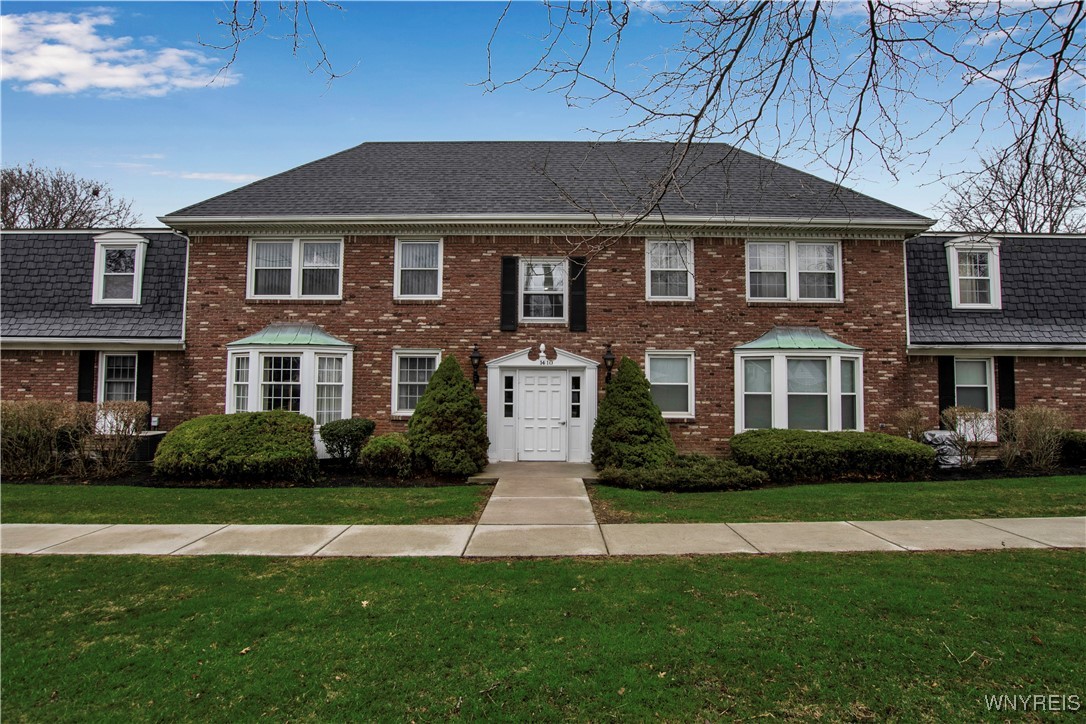 1410 Maple Road #8, Amherst, New York image 1