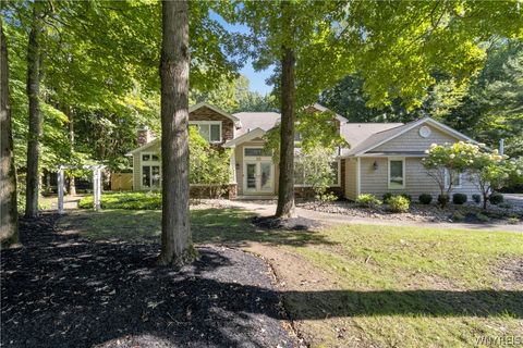 Homes For Sale - 88 Middlebury Road<br/> Orchard Park, NY 14127