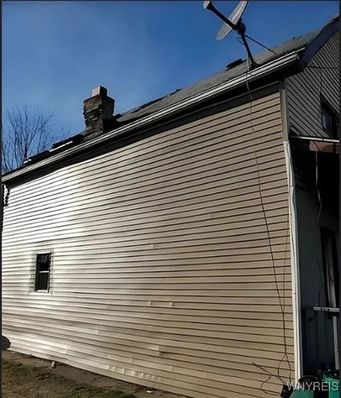 Tiny photo for 782 Smith Street, Buffalo, NY 14206 (MLS # B1654872)