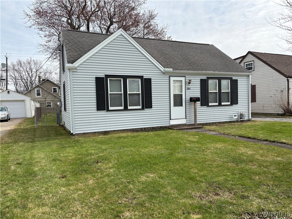 Photo of 285 Barnsdale Avenue, West Seneca, NY 14224 (MLS # B1668952)