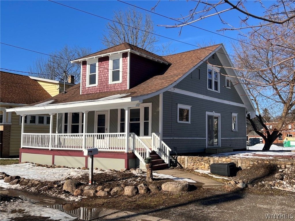 Photo of 8 Rix Place, Hanover, NY 14136 (MLS # B1667951)