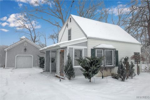Photo of 4585 Seneca Street, West Seneca, NY 14224 (MLS # B1654803)