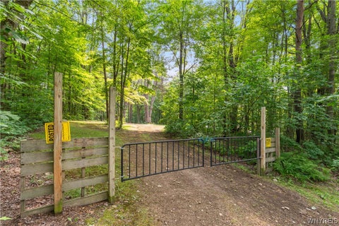 Tiny photo for 28 Treehaven Road, Wethersfield, NY 14066 (MLS # B1702298)