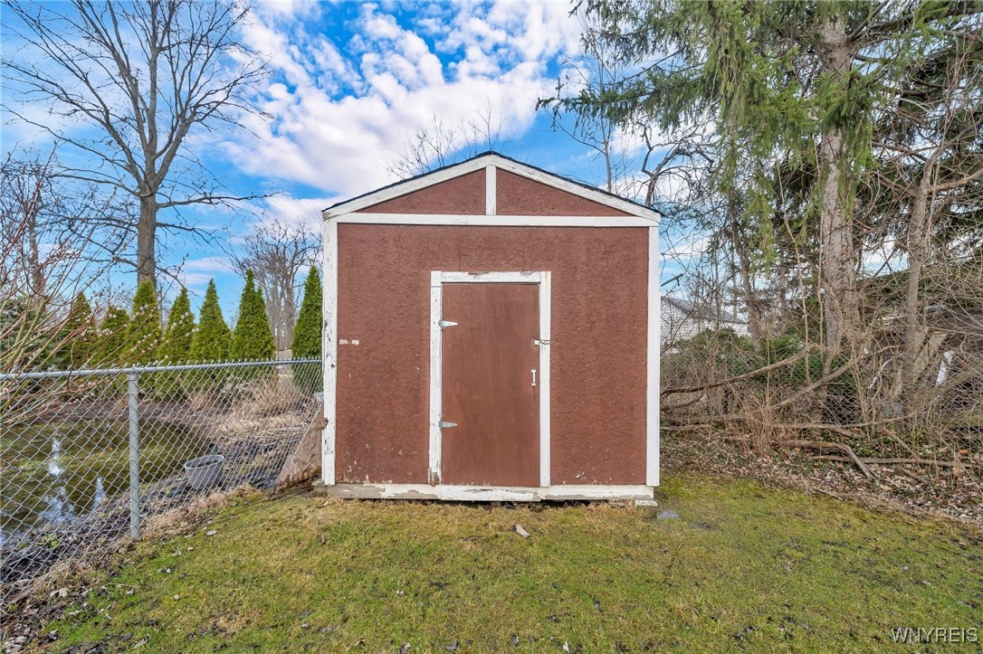 565 82nd Street, Niagara Falls, New York image 44