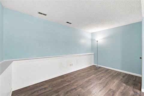 Tiny photo for 76 Doehaven Circle, Lancaster, NY 14043 (MLS # B1700288)