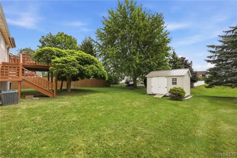 Tiny photo for 76 Doehaven Circle, Lancaster, NY 14043 (MLS # B1700288)