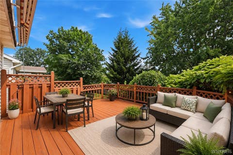 Tiny photo for 76 Doehaven Circle, Lancaster, NY 14043 (MLS # B1700288)