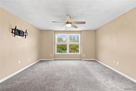 Tiny photo for 76 Doehaven Circle, Lancaster, NY 14043 (MLS # B1700288)