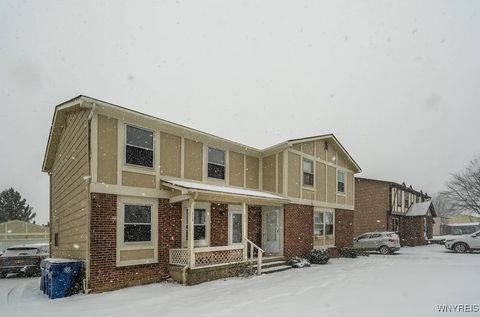 Photo of 313 Kaymar Drive, Amherst, NY 14228 (MLS # B1653124)