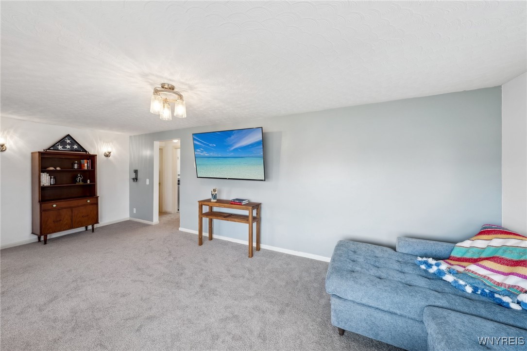 4848 Mount Vernon Boulevard, Hamburg, New York image 6