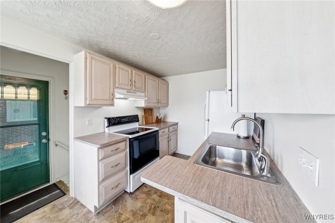 4848 Mount Vernon Boulevard, Hamburg, New York image 12