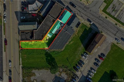 Photo of 61 Sycamore Street, Buffalo, NY 14203 (MLS # B1661607)