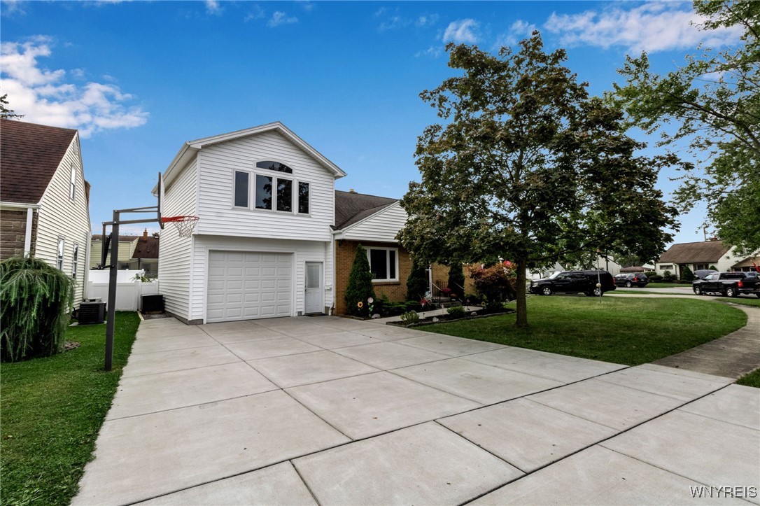 25 Seminole Parkway, Cheektowaga, New York image 1