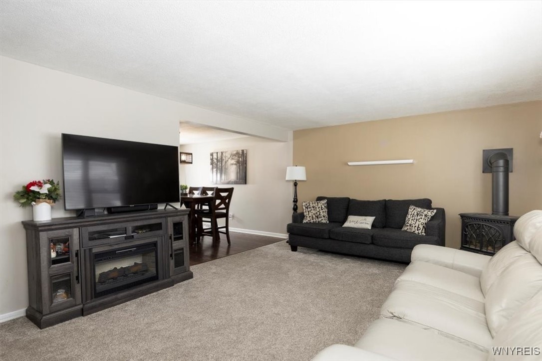 45 Kingston Lane, Cheektowaga, New York image 4