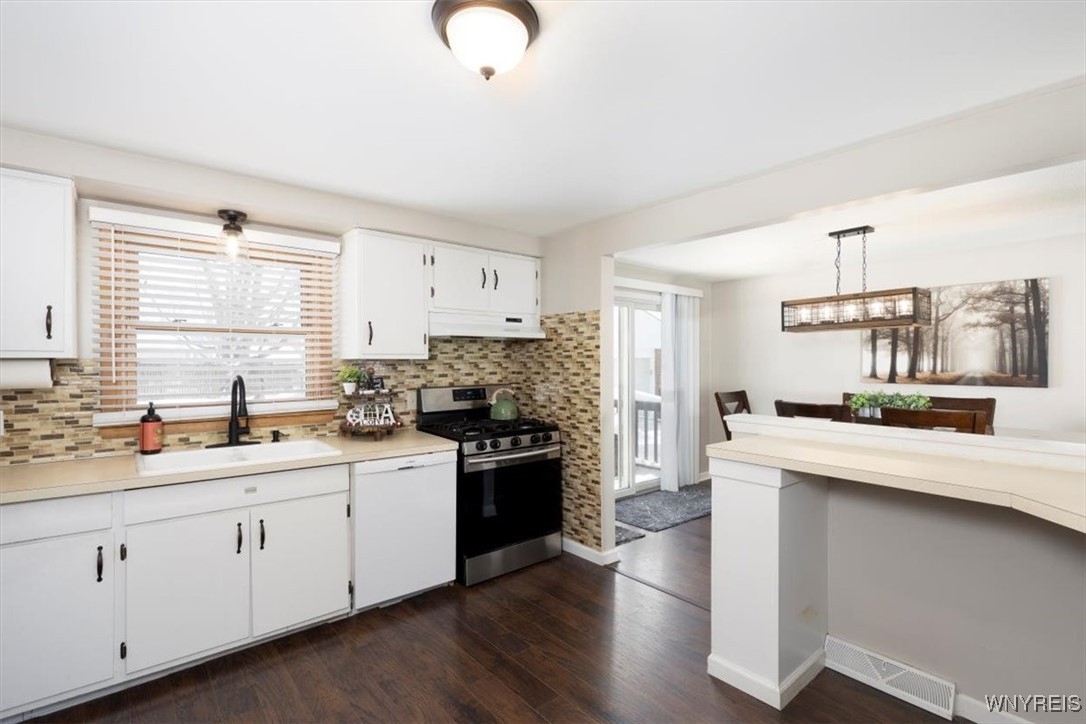 45 Kingston Lane, Cheektowaga, New York image 10