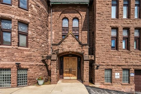 Tiny photo for 231 Richmond Avenue #14, Buffalo, NY 14222 (MLS # B1694498)