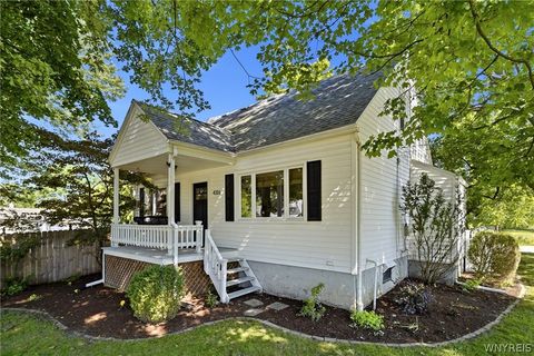 Photo of 4316 Clinton Street, West Seneca, NY 14224 (MLS # B1693731)