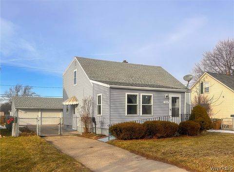 Homes For Sale - 250 Danbury Drive<br/> Cheektowaga, NY 14225