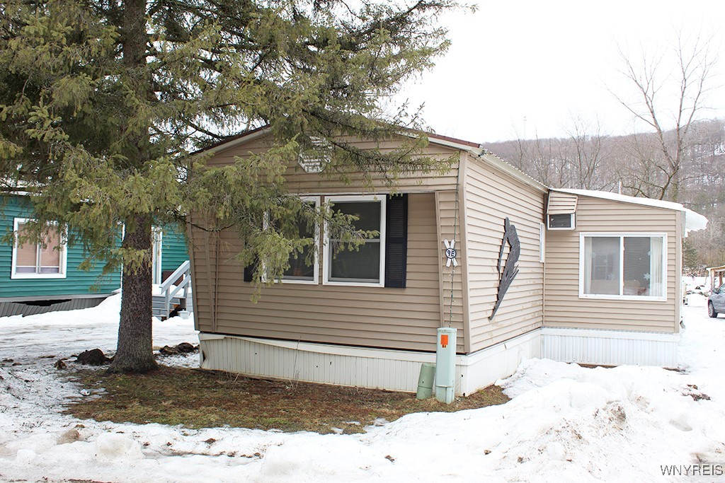 9E Sunup Holiday Park, Ellicottville, New York image 28