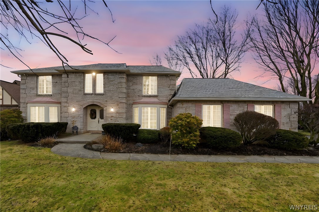 19 Rolling Meadow Ln