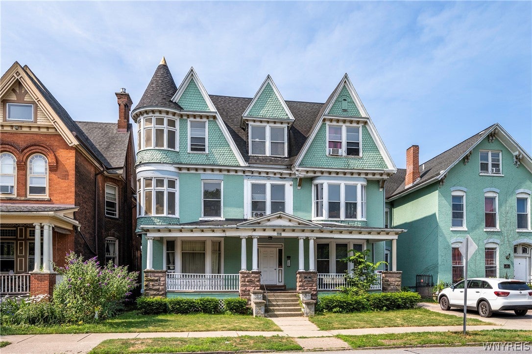 118 Cottage Street