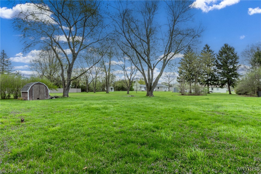 986 N Brookside Drive, Lewiston, New York image 6
