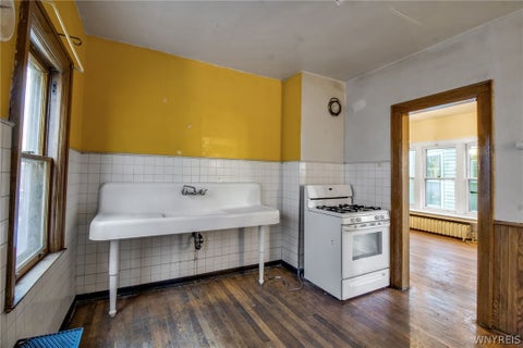Tiny photo for 83 Lancaster Avenue, Buffalo, NY 14222 (MLS # B1702348)