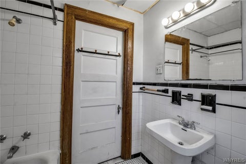 Tiny photo for 83 Lancaster Avenue, Buffalo, NY 14222 (MLS # B1702348)