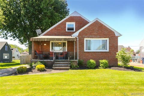 Homes For Sale - 77 Stearns Avenue<br/> Erie County, Lackawanna, NY 14218