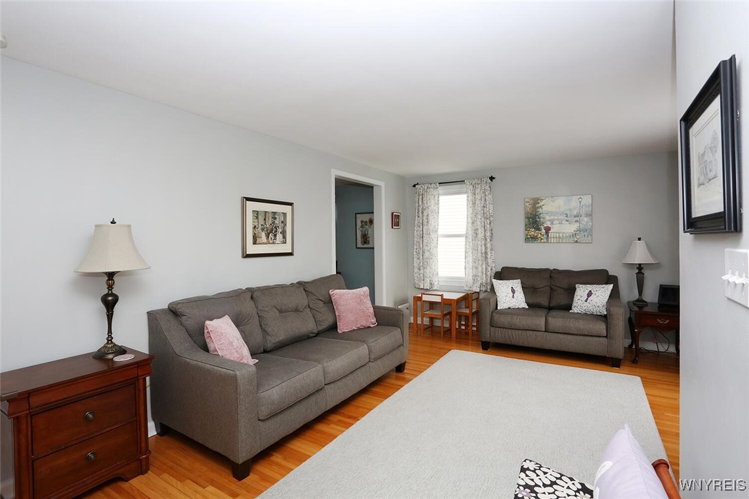 206 Deumant Ter, Tonawanda, New York image 3