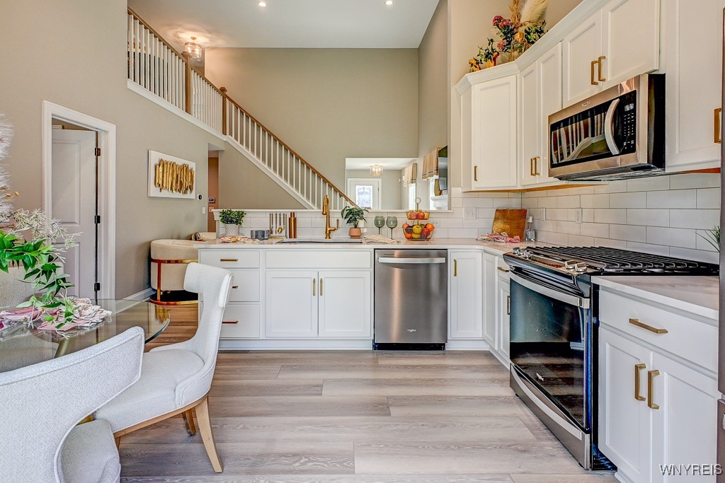 37 A Stonham Place 0601