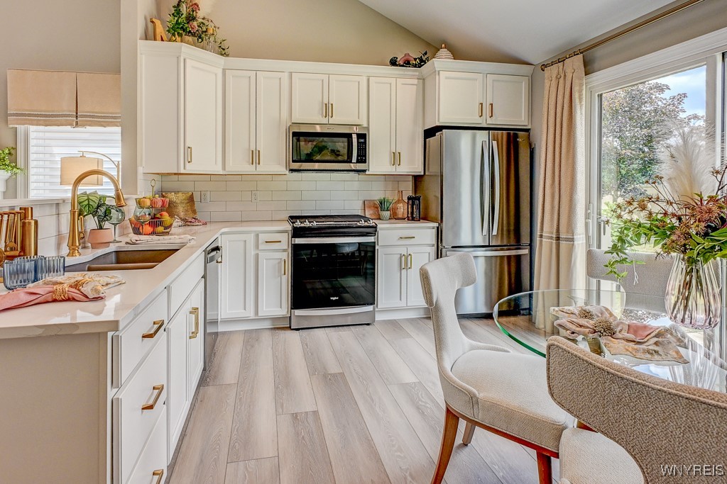 37 A Stonham Place 0601