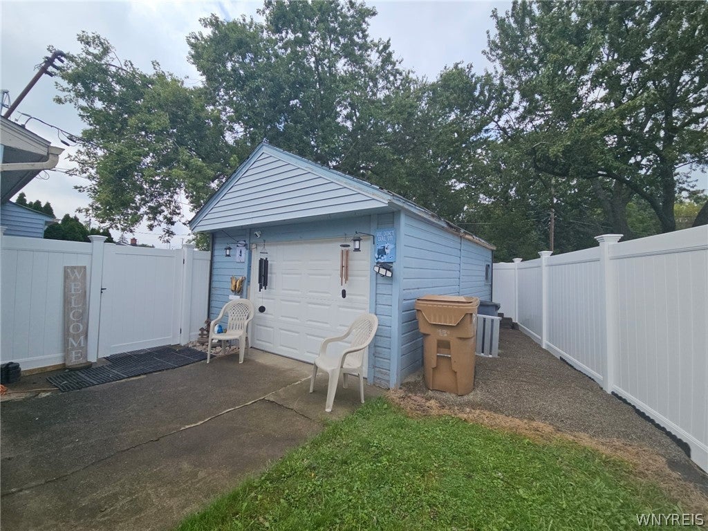 262 Mcnaughton Avenue