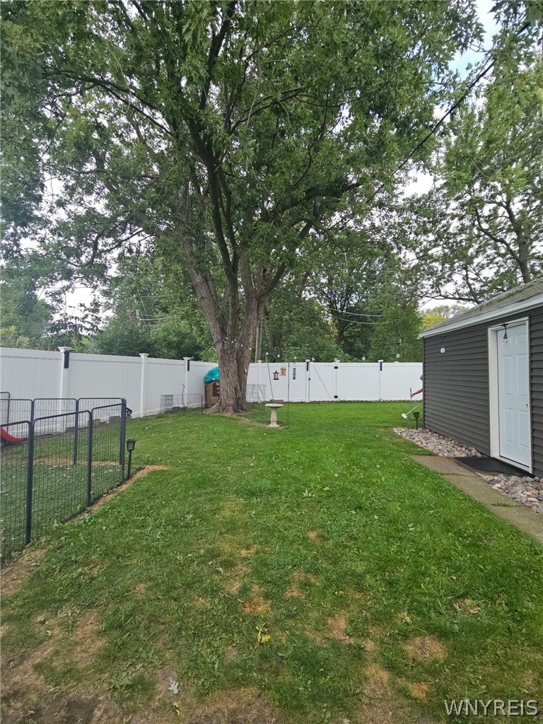 262 Mcnaughton Avenue
