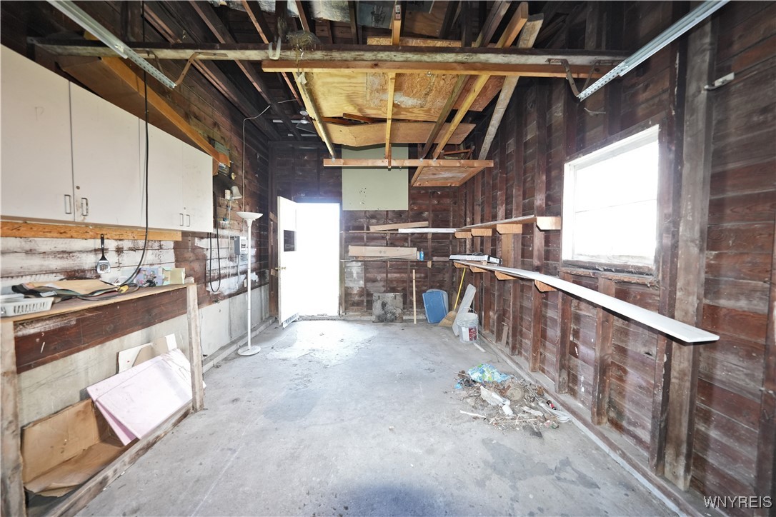 76 E Milnor Avenue, Lackawanna, New York image 9
