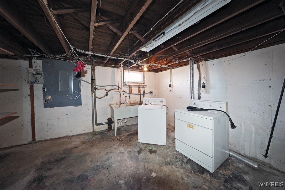 76 E Milnor Avenue, Lackawanna, New York image 33