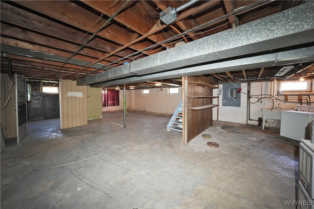 76 E Milnor Avenue, Lackawanna, New York image 35