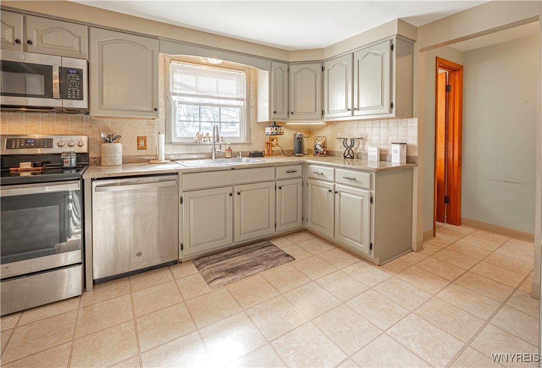 1419 Doebler Drive, North Tonawanda, New York image 13