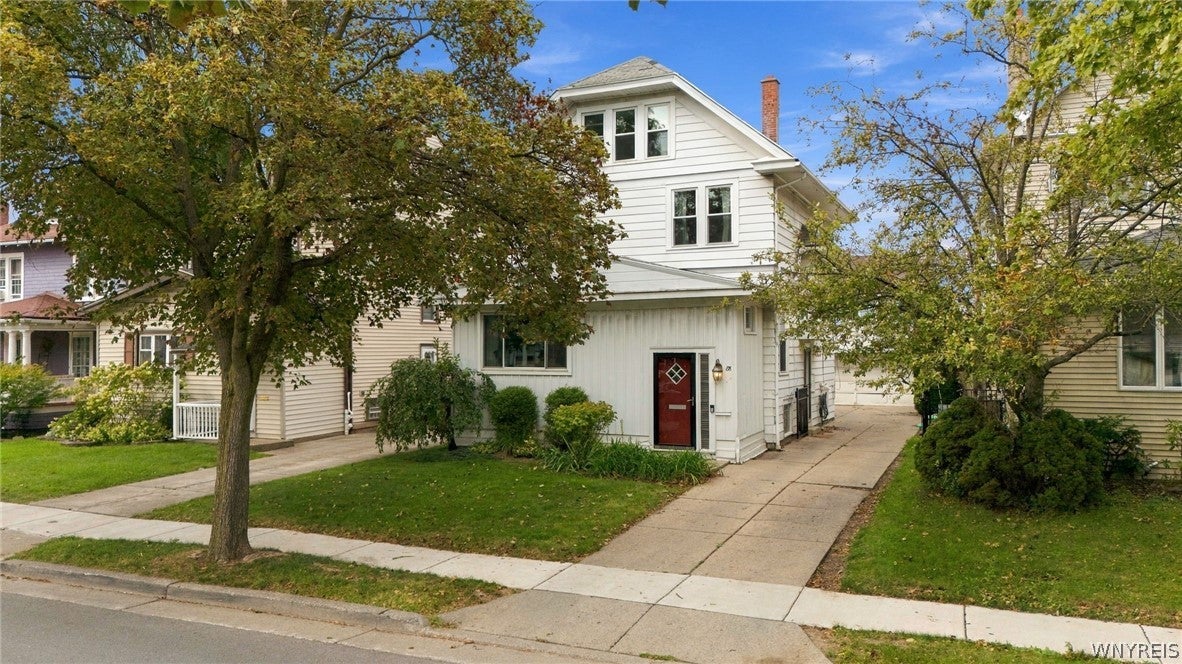 88 Knowlton Avenue