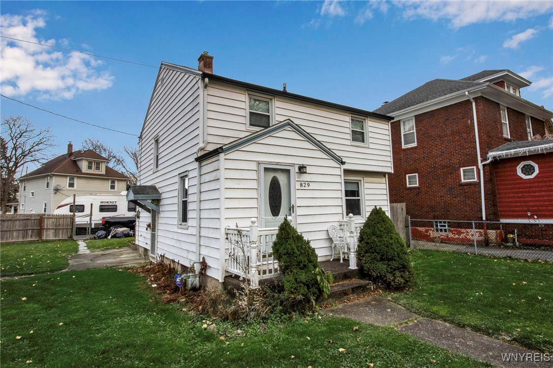 829 87th Street, Niagara Falls, New York image 1