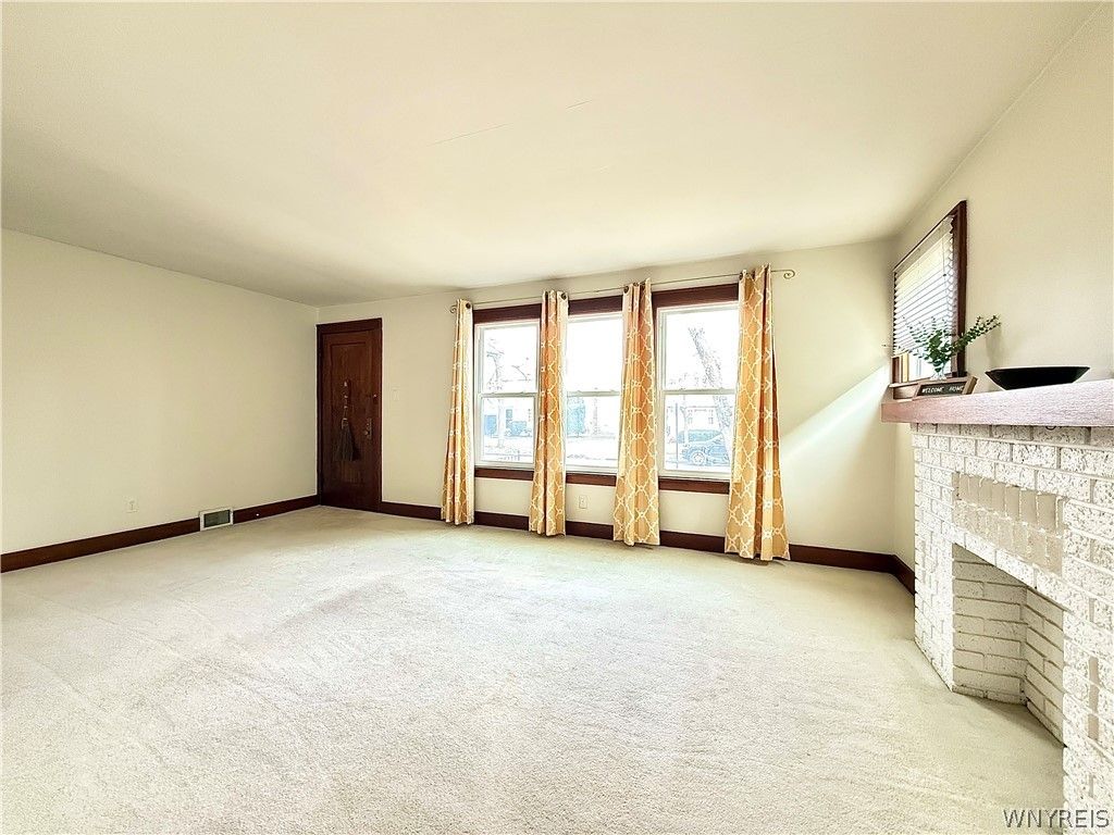 Photo of 245 Hamilton Drive, Amherst, NY 14226 (MLS # B1666876)