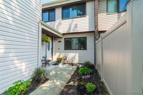 Photo of 1502 Forest Edge Drive, Amherst, NY 14051 (MLS # B1706908)