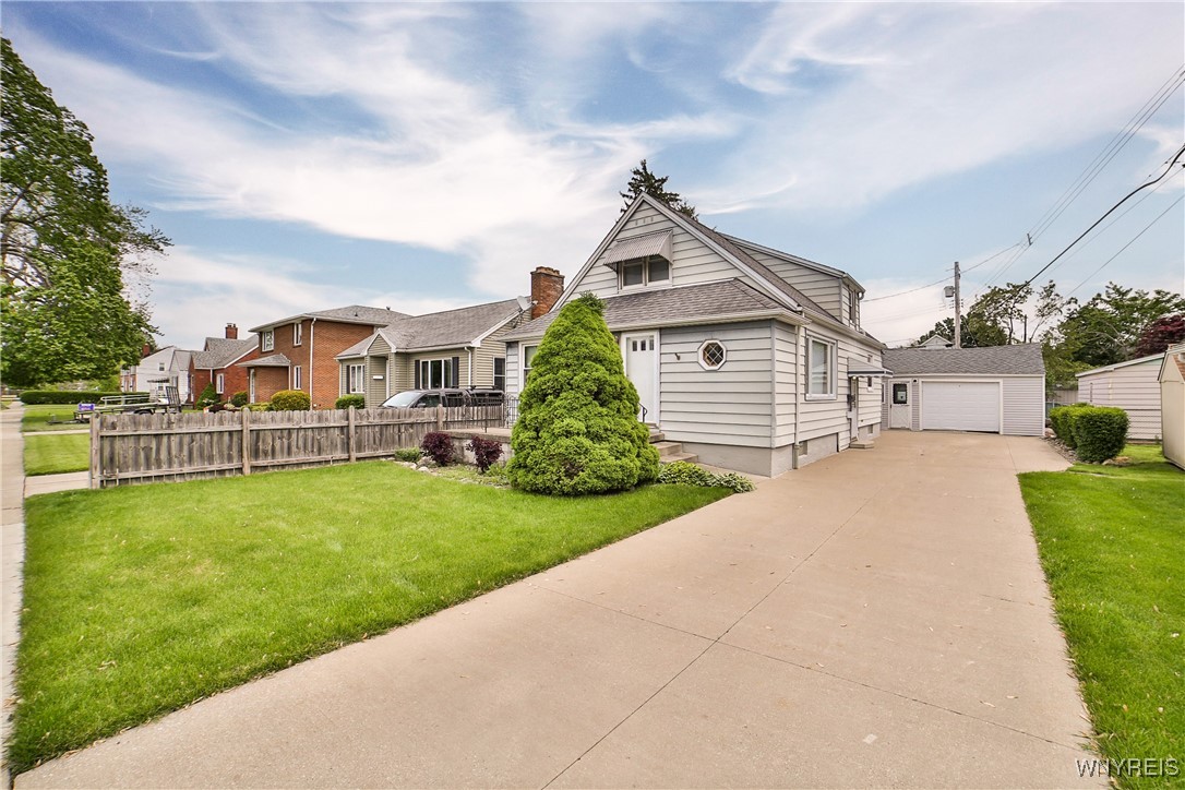 77 Tamarack Street, Buffalo, New York image 1