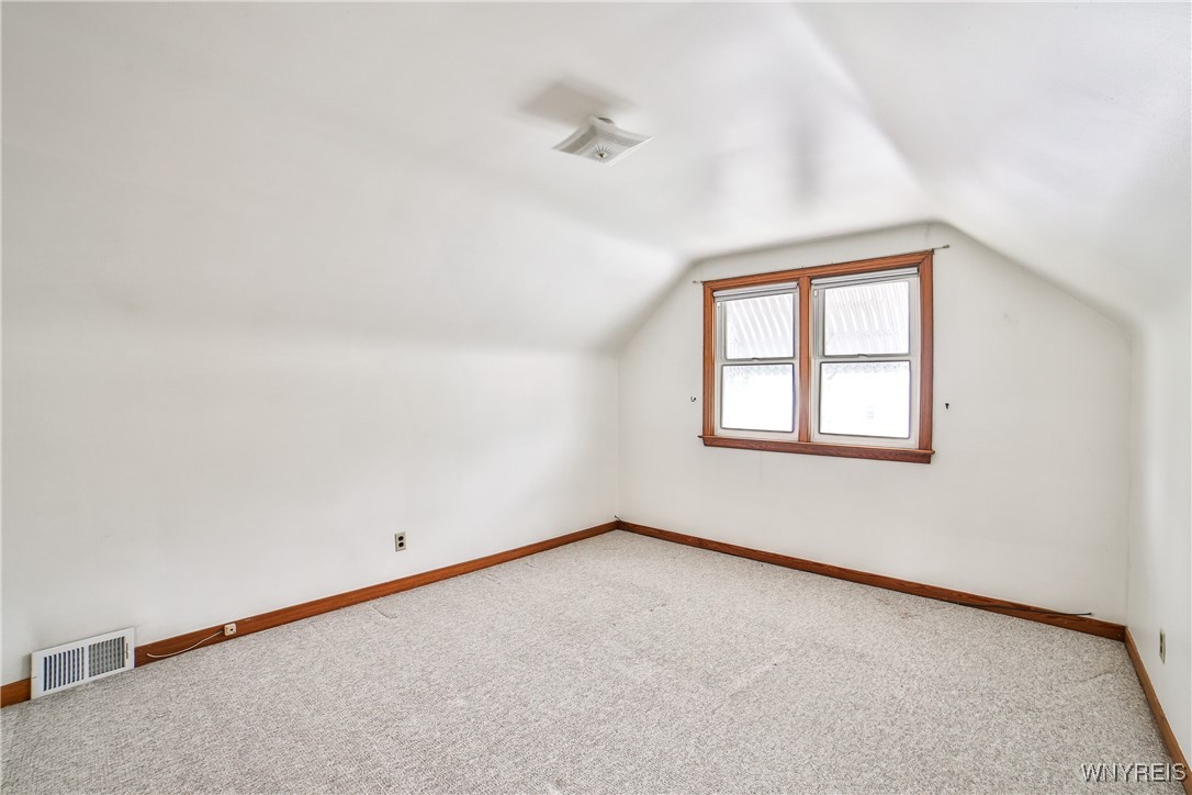 77 Tamarack Street, Buffalo, New York image 34